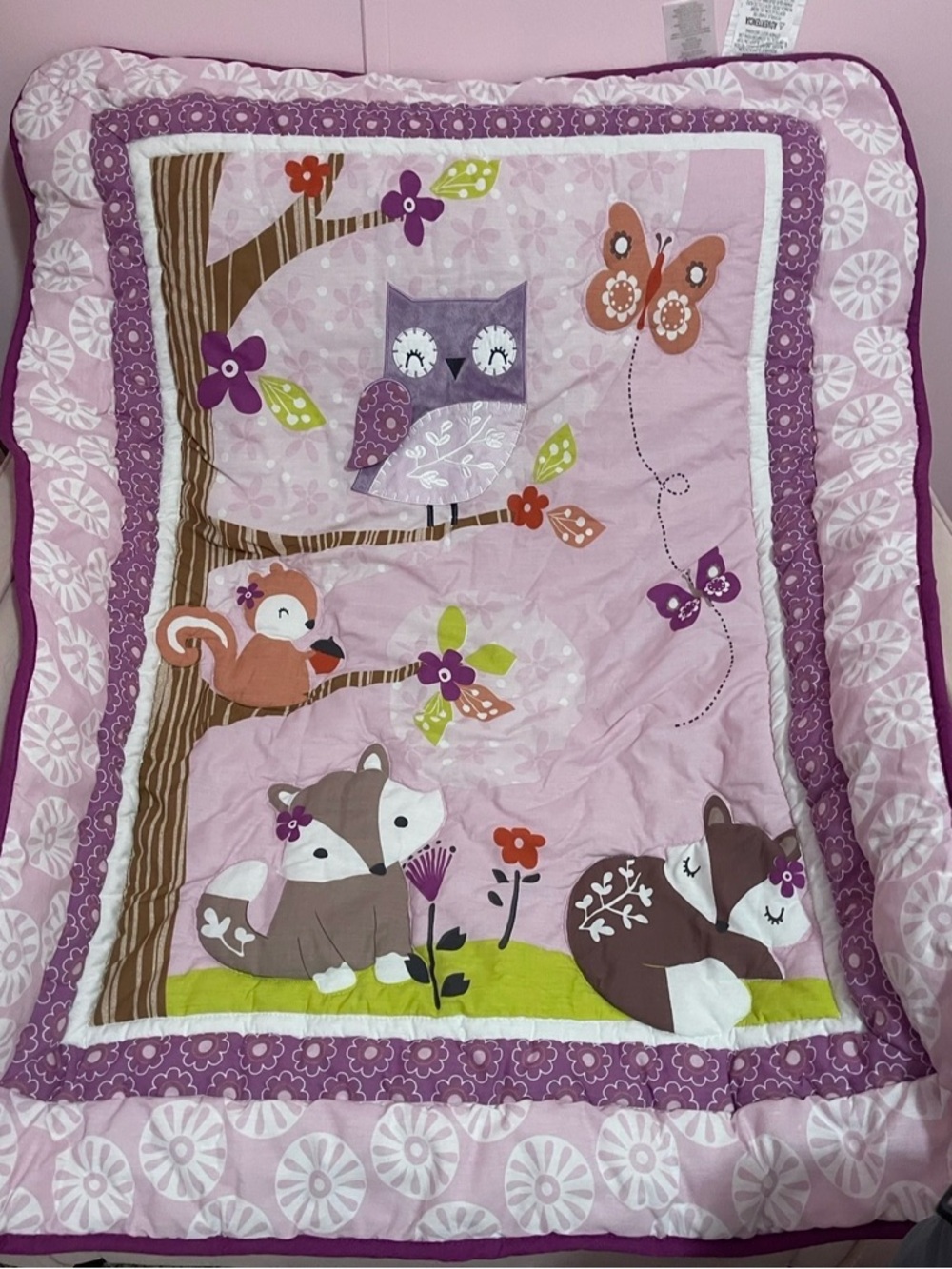 Lambs & Ivy reversible quilt 4 piece set NEVER USED only washed and stored
